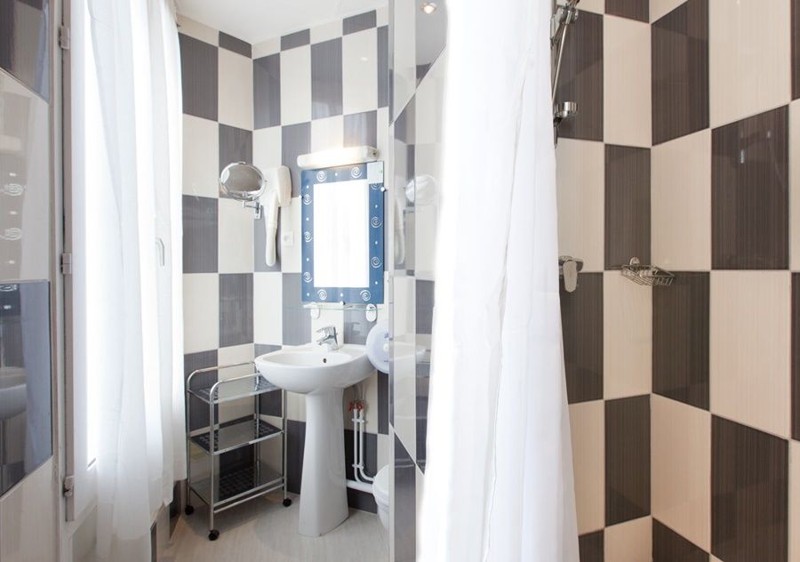 Avenir Montmartre Hotel Parigi