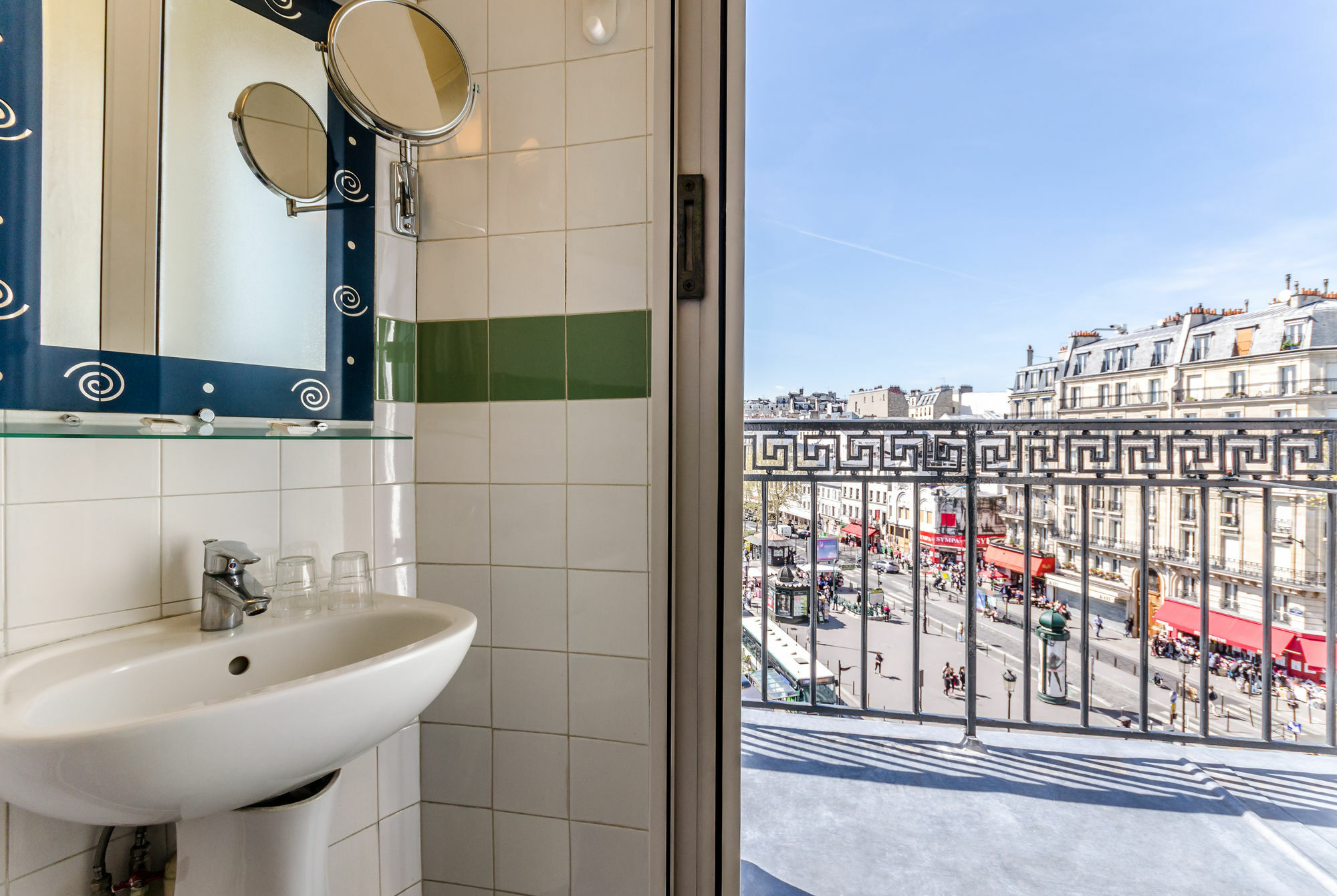 Avenir Montmartre Hotel